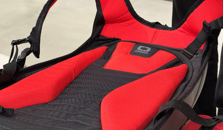 スポーツルックスが特徴のバックパック